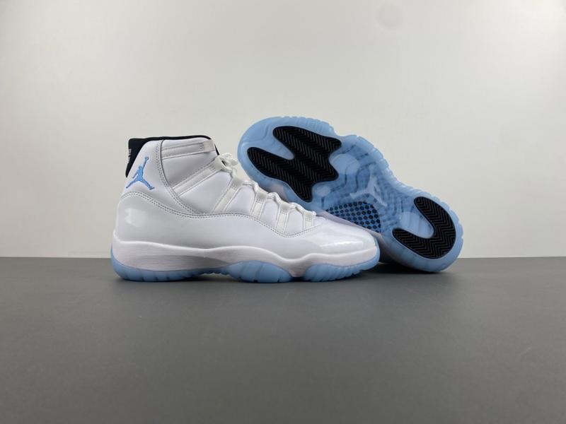 Air Jordan 11 legend Blue